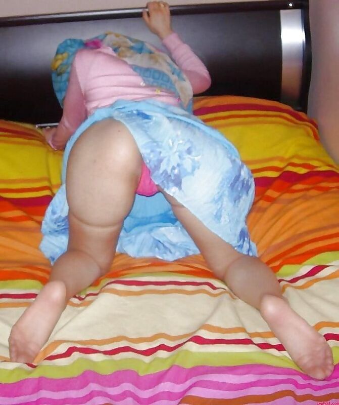 صاحب البيت ناك الشغالة بعد الشغل